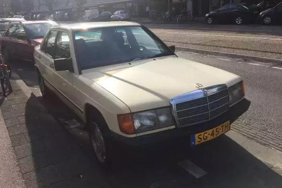 为什么可以在欧洲大街上看到那么多老车，而我们呢？