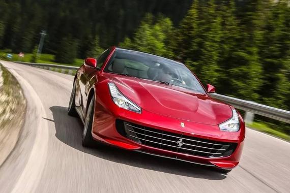 F16X听说是法拉利第一辆SUV？豪华品牌最想干的事