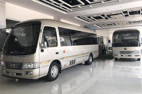 一汽丰田考斯特价格 17新款12座市场报价