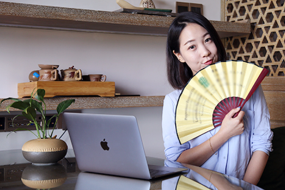 视频：宝马5系VS奔驰E级 还在纠结吗？