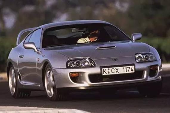 四款红极一时的日系跑车 你认识几辆？