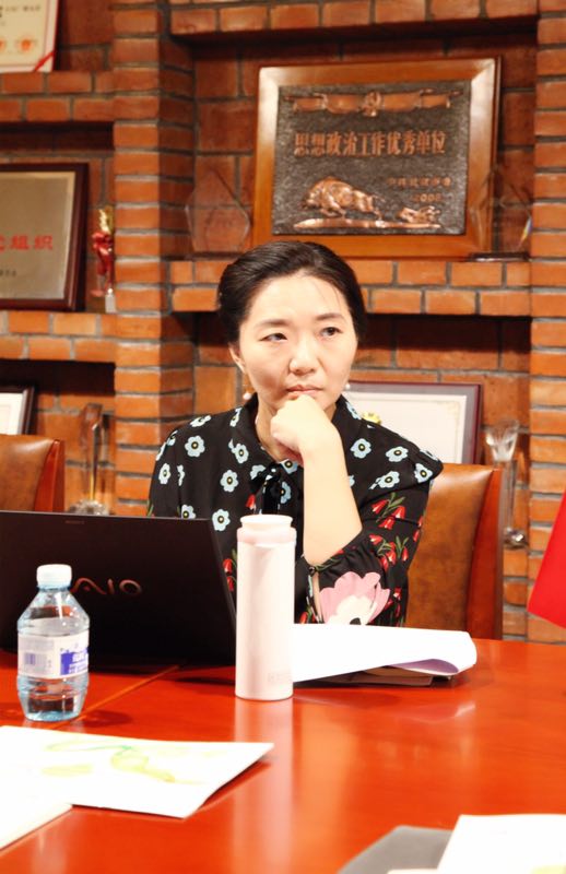 郭静:中央人民广播电台高级编辑,中国之声编辑部副主任