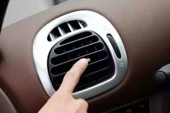 车内睡觉竟致死！ 注意！夏季车内空调不能这样开！