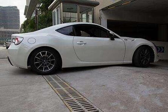 减速带都不是事儿，这几种才是底盘杀手，不少人中招