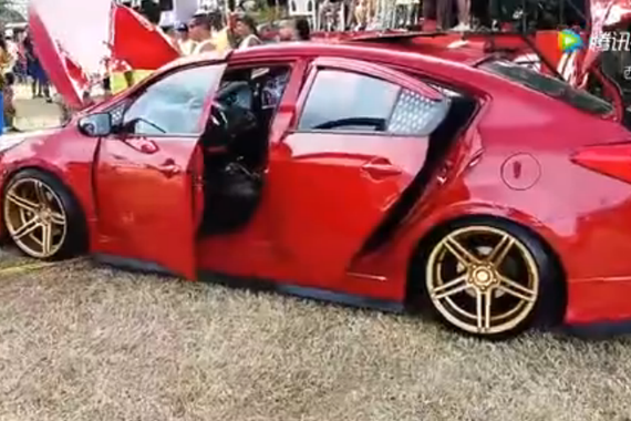 视频：满载低音炮的后备厢 起亚K3超级改装