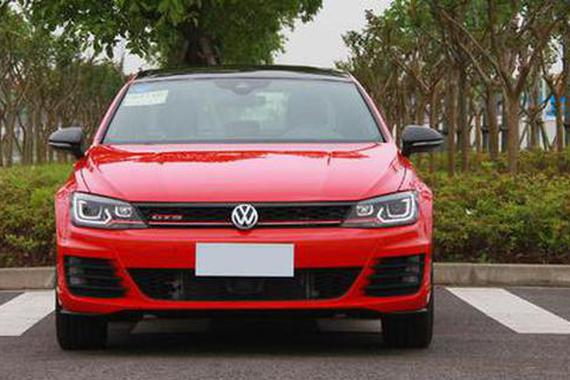 德美之争 凌渡GTS对比君威GS