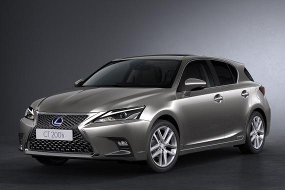 内外均有升级 新款CT200h预售23万起