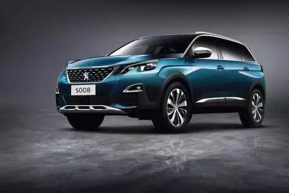 内饰震惊二手车贩子，你觉得这些车还会贬值吗？