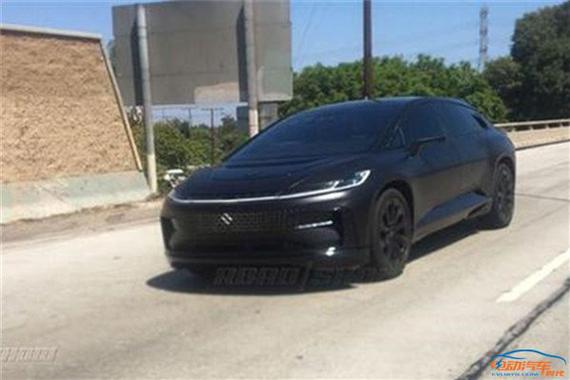 电动怪兽来袭 特斯拉MODEL X越野版曝光