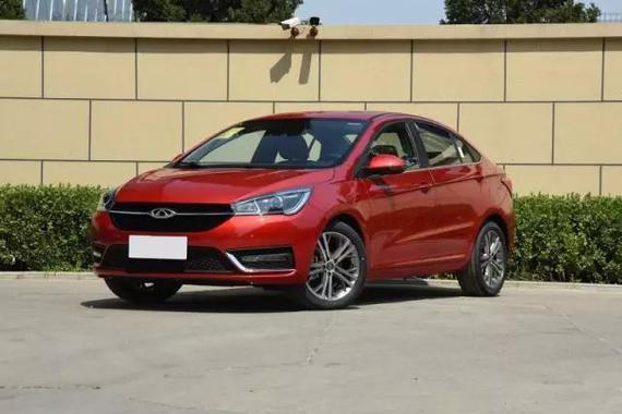 8万块的手动挡，这三款空间舒适都有了