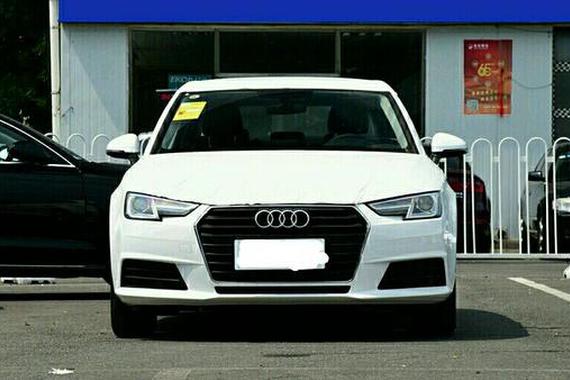 奥迪真绝！亲民A4即将来袭，这次卖20万逼疯迈腾