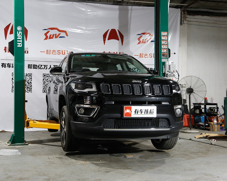 15.98万起，几乎是最怕便宜的Jeep，底盘原来长这样