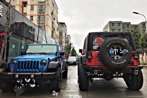 比奔驰G还牛！6.2L V8最强Jeep牧马人改装分享