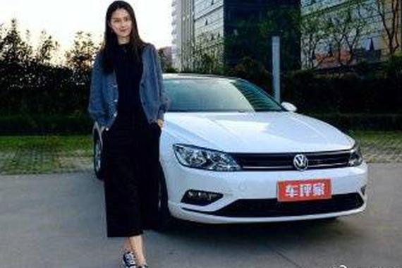 视频：青涩妹子奢适宽体轿跑初体验！