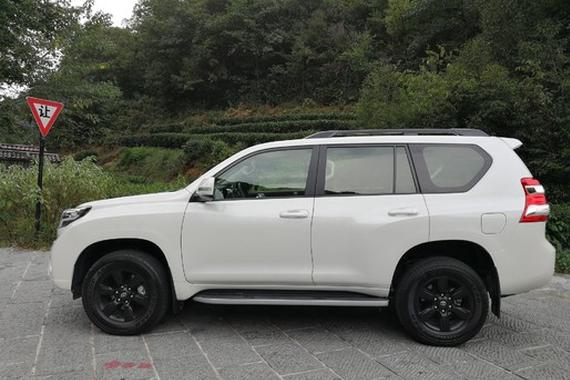 干货不少，丰田普拉多3.5L TXL选车/提车作业。