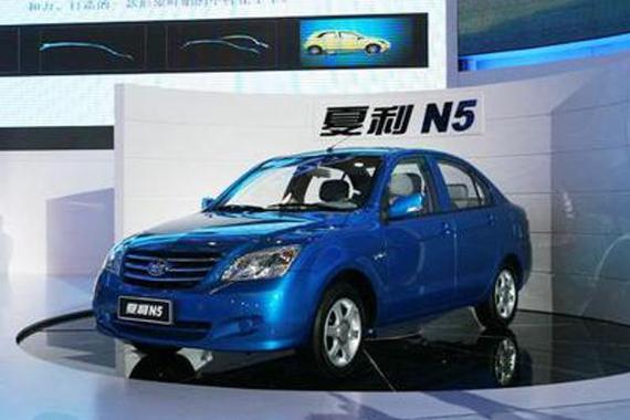 一汽夏利前7个月销量同比下降35% 中期预亏7亿元