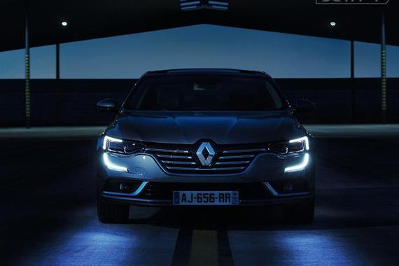 这法国车颜值简直不要太高，天籁车主看了心痒痒