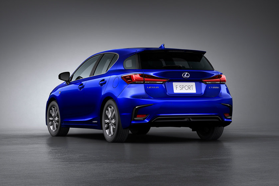 新雷克萨斯CT 200h将于8月24日上市
