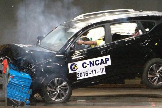 谁再说日系车皮薄 你就用这则新闻抽他的脸