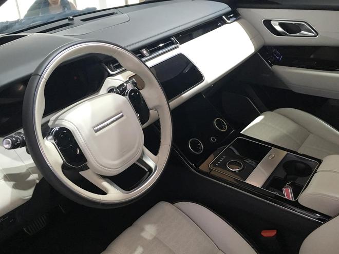 2017成都车展探馆:路虎揽胜星脉