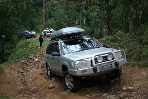 很多人没弄明白！买SUV，这样东西比“差速锁”重要