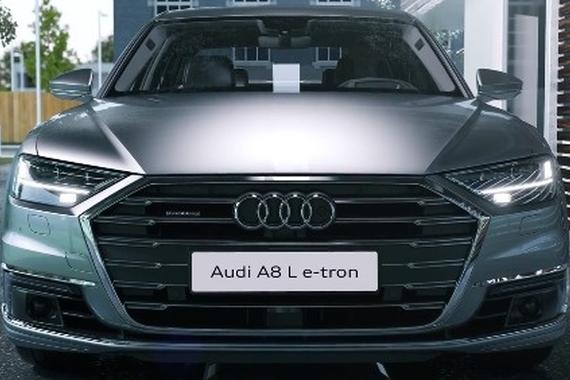 视频：新一代奥迪混动汽车展示无线充电功能！