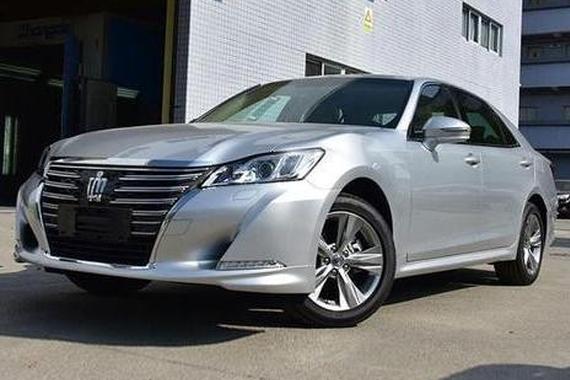 38.98万的皇冠和40.60万的奥迪A6L选谁？