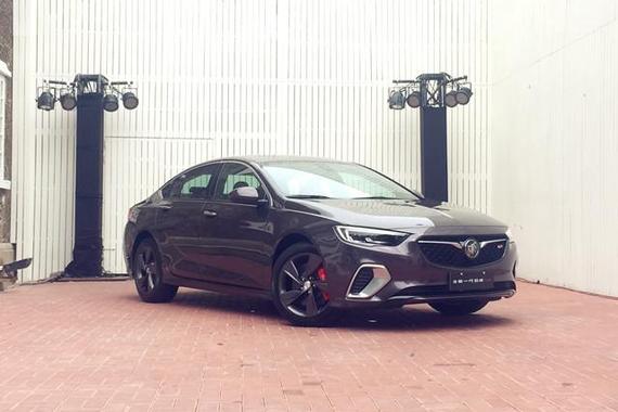 表与里一致的潮流范，全新一代君威GS实拍体验！