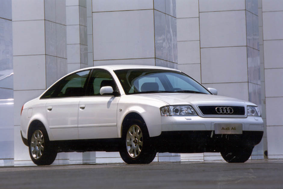 皇冠和奥迪谁更有“官味”？