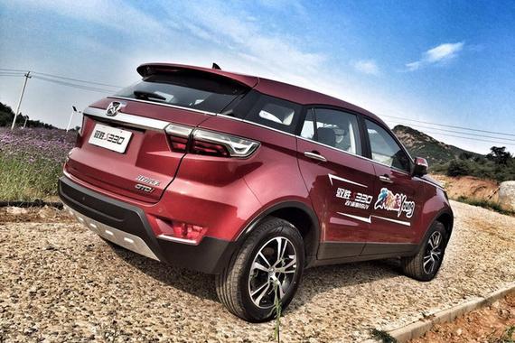 哪个颜色的车最让男人心动？让这个实验给你答案