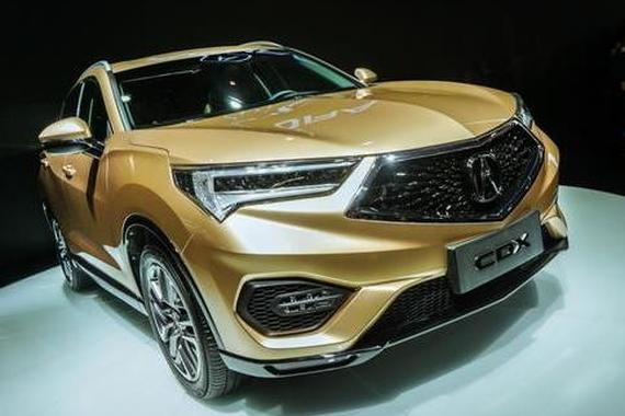 换壳的本田？你以为真的这么简单！看完内饰才知错了