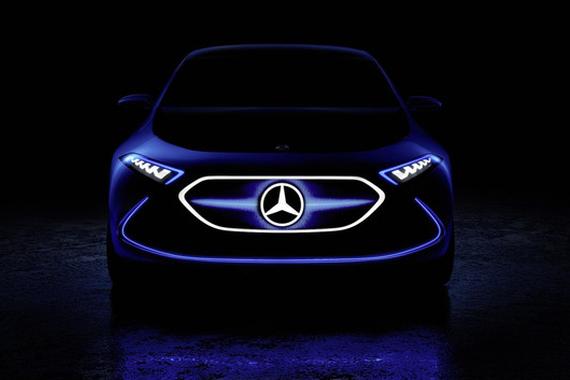 奔驰EQ A大灯细节预告图发布 造型科幻