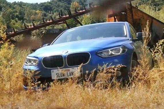 年轻人的第一台车 试驾全新宝马1系118i三厢版