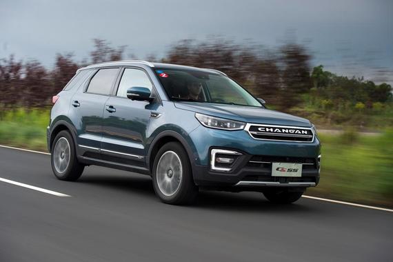 外媒试驾长安CS55，要进军欧美还不是时候？