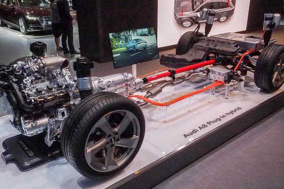 曝奥迪全新A8L e-tron国内路试谍照