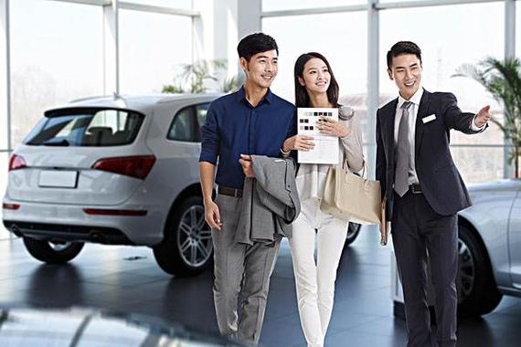 买车选什么配置好？有人说最好选低配