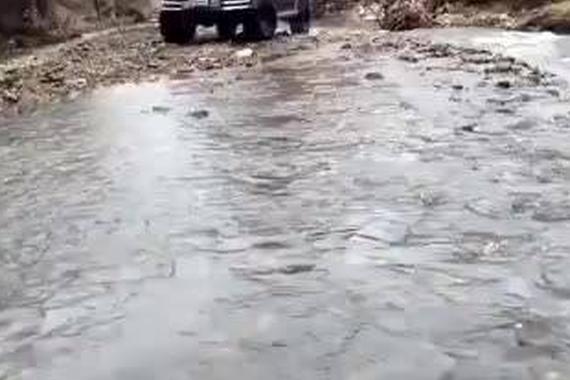 视频：奔驰G级车主们，你们会开着她去尝试以下几件事情么？