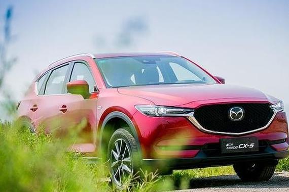 这款车明明可以靠脸吃饭 偏偏要靠才华