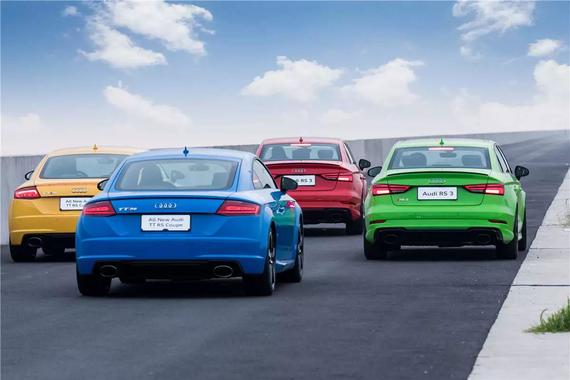 场地试驾全新奥迪RS3/奥迪TT RS
