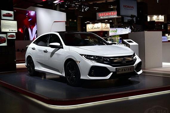 还在排队买三厢思域？最新消息两厢版即将要国产了！