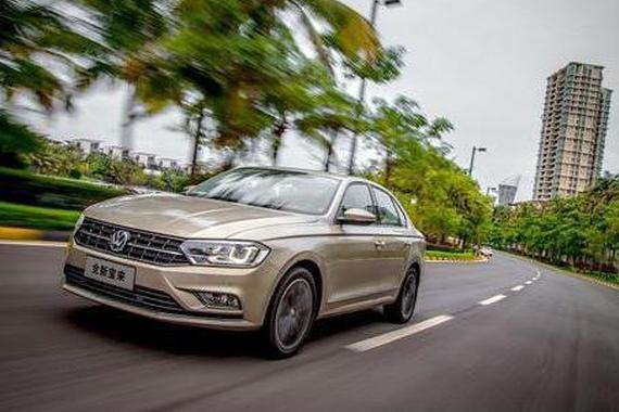 10万元级两大热门，全新宝来、朗逸选谁更划算？