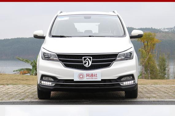 宝骏730新增双离合变速箱 将于11月上市