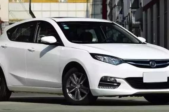 年轻人最爱的两款车，颜值超高10万就能搞定！