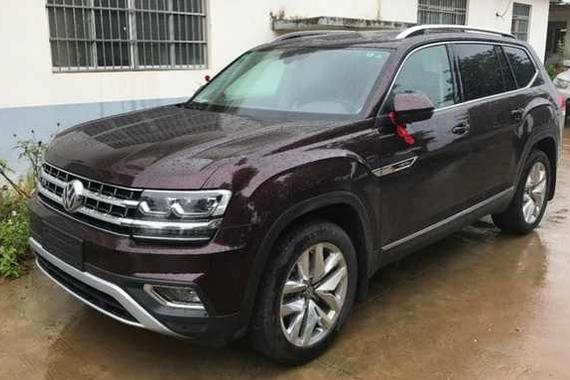 带着媳妇提大众途昂，55万的旗舰越野车，朋友说车子不如丰田