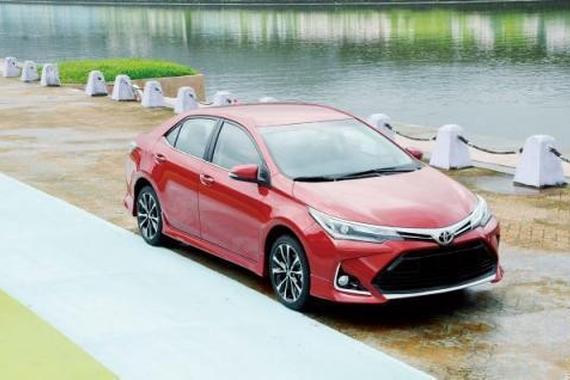 丰田卡罗拉将发布X，售价10万起，内饰够酷，外观喜庆