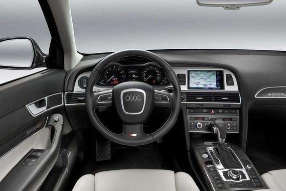 买车时，这三个配置可不要，土豪除外！