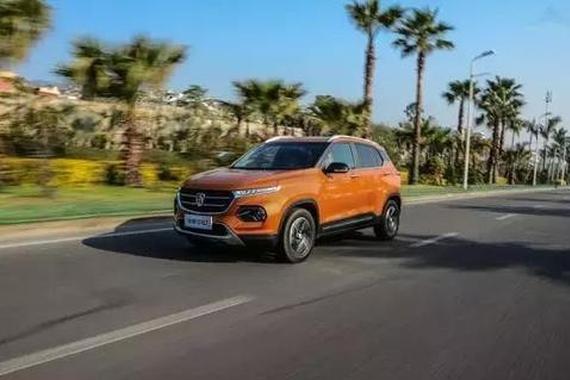 上市即成王者 这款小型SUV的成功还在于懂她