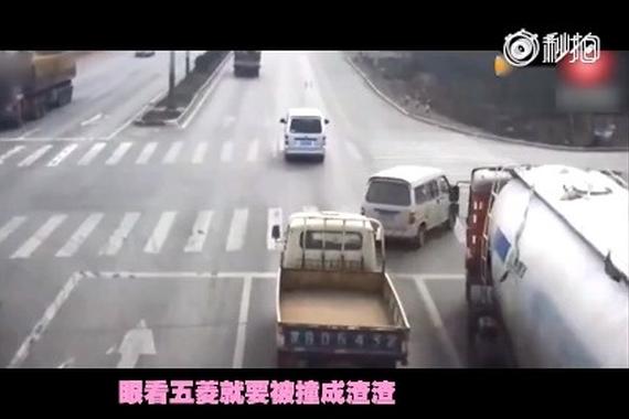 让人呆若木鸡！最炫酷五菱宏光