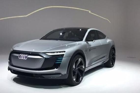 视频：闻名不如见面 惊艳全场奥迪Elaine概念车