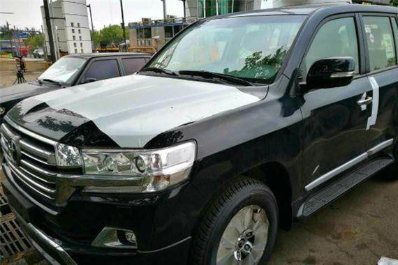 17款丰田兰德酷路泽 全地形大型实用越野车